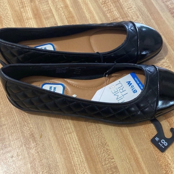 Time and Tru Shoes Time And Tru Womens Black Quilted Ballet Flat